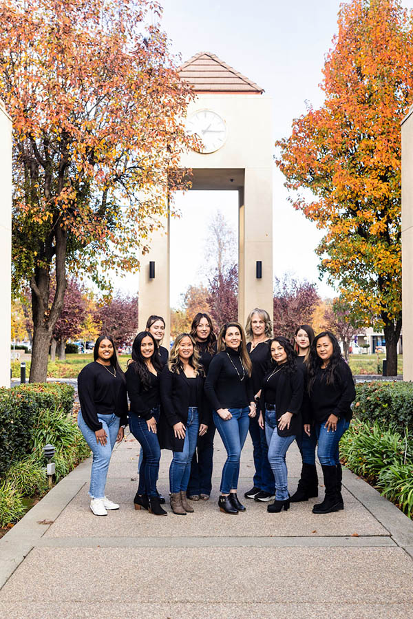 fairfield-orthodontics-group-portrait-2 fairfield team